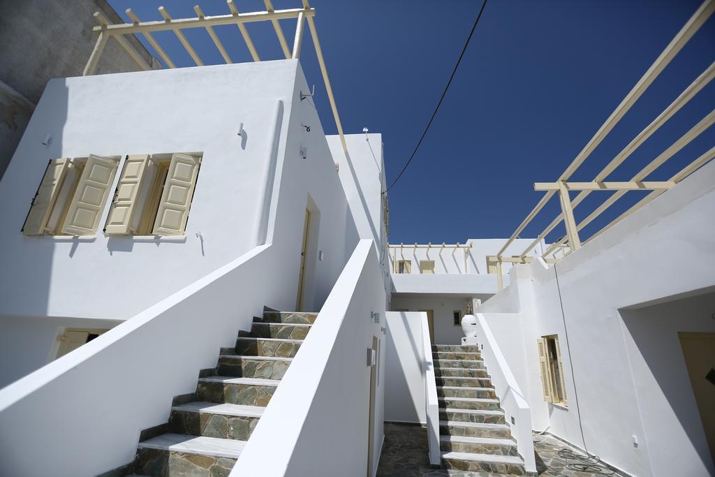 The White Suites Adamantas  Luaran gambar