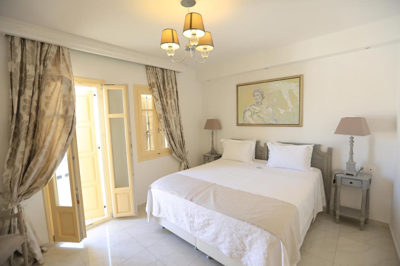The White Suites Adamantas  Luaran gambar