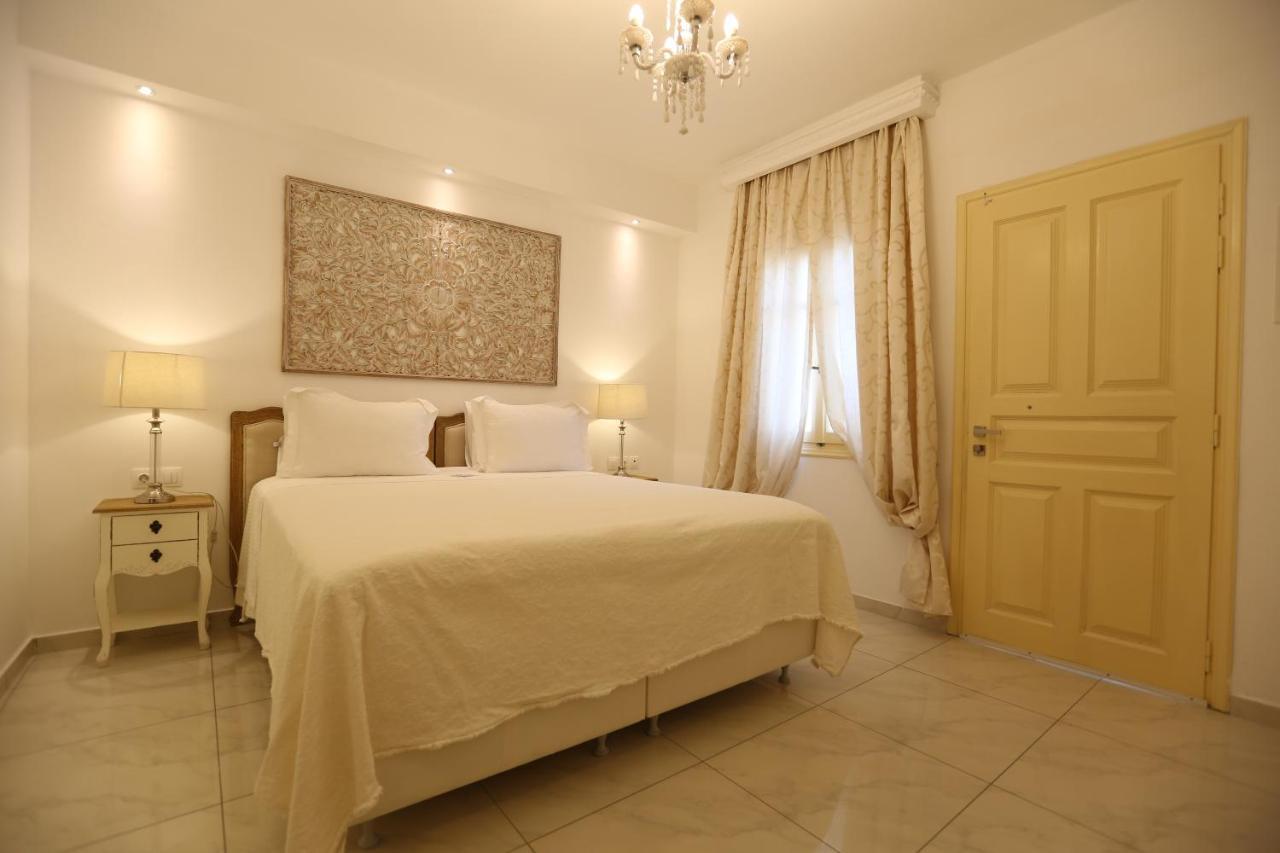 The White Suites Adamantas  Luaran gambar