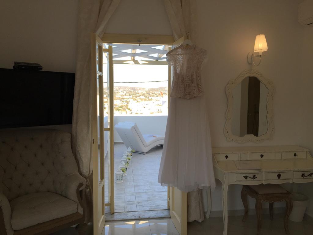 The White Suites Adamantas  Luaran gambar