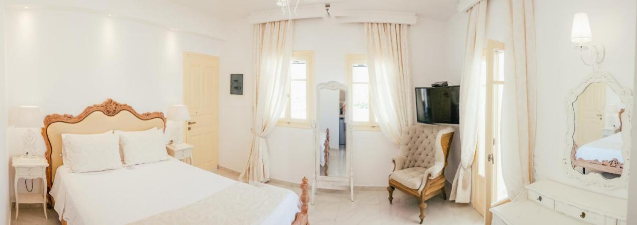 The White Suites Adamantas  Luaran gambar